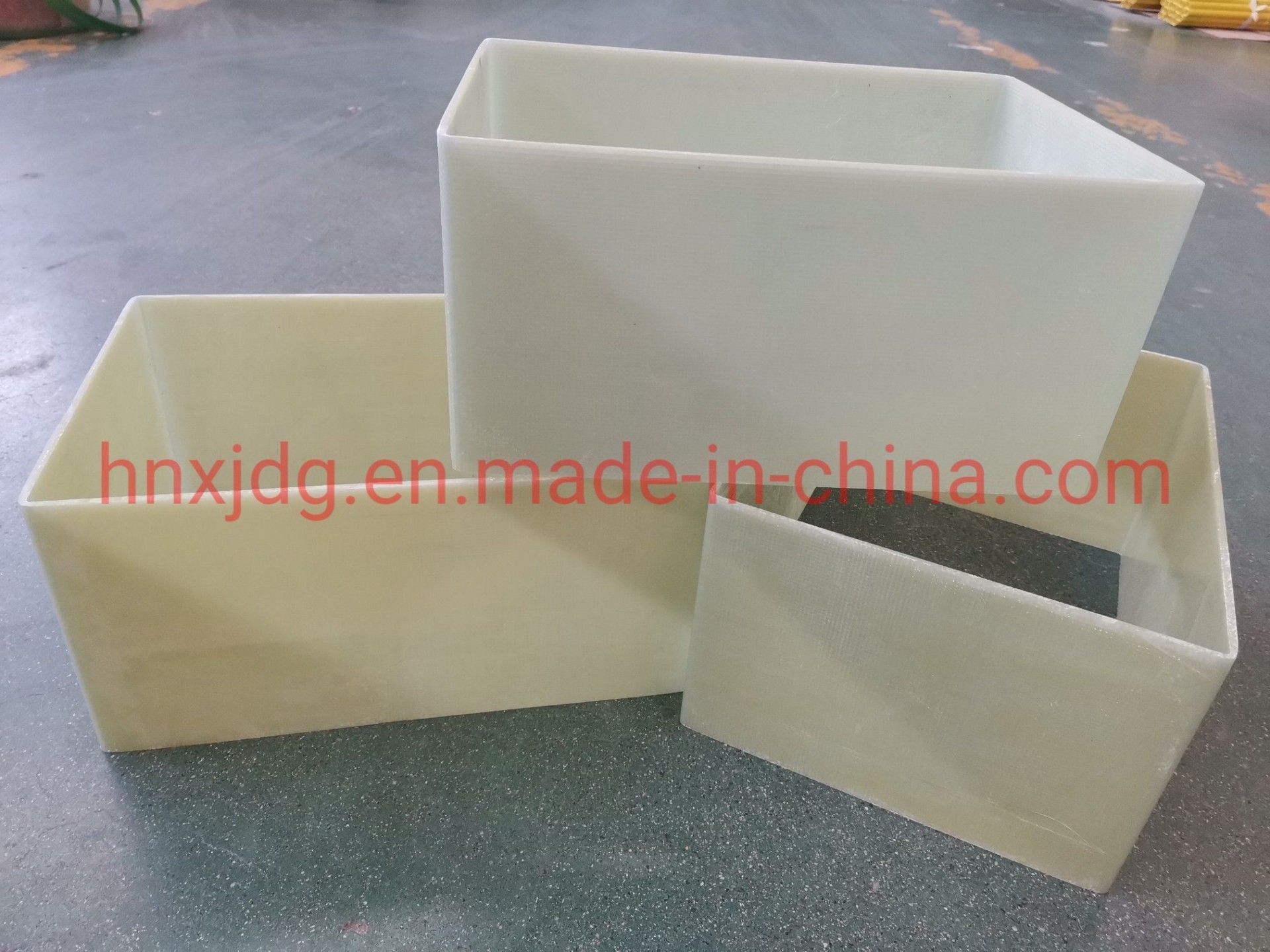 Fiberglass Rectangular Tube Pultruded FRP Section Hollow Tube Glass Fiber Square Pipe